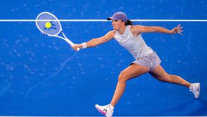 iga swiatek wuhan 2025